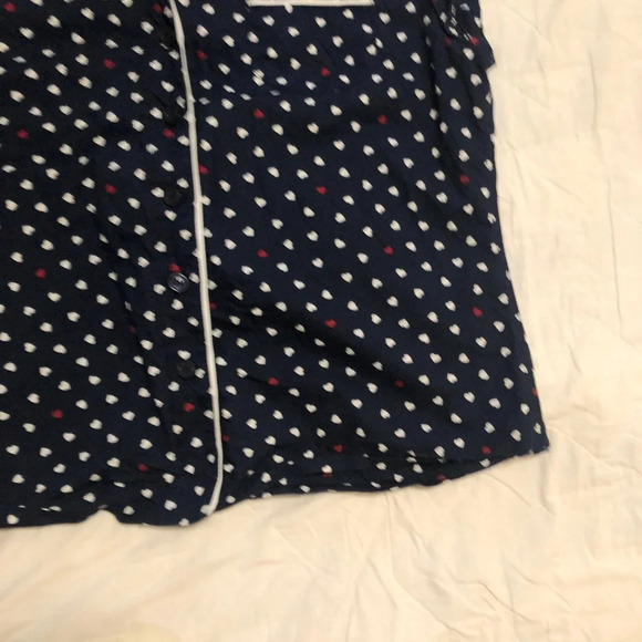 3/$25 ❥ Brooks Brothers Red Fleece Navy Blue Heart Polka Dot Short Sleeve Top - Picture 3 of 7